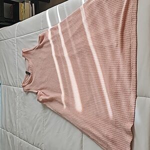 Final Touch, soft pink, light knit to the knee flowy dress in medium